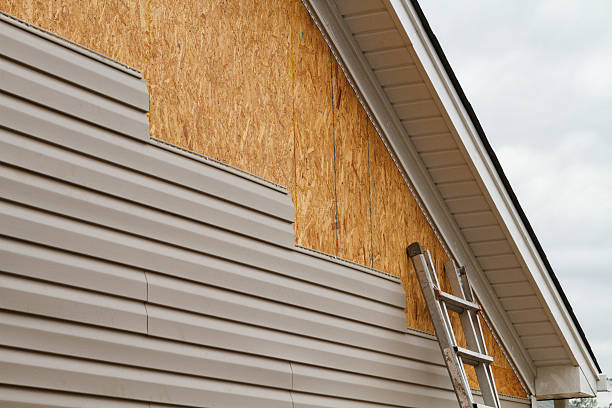 Professional Storm Damage Siding Repair technician working in Monetta, SC